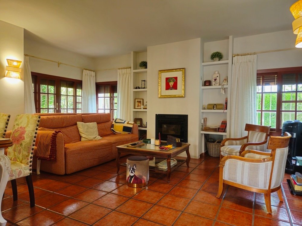 Property 2452 - Image 36